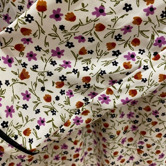 Zara Gorgeous Multicolor Floral Blouse - Picture 2 of 6